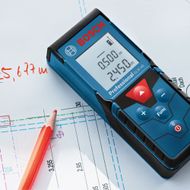 8439-7