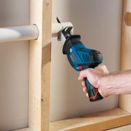 serra-sabre-a-bateria-bosch-gsa-12v-li-12v-sem-bateria-e-sem-carregador-17588_4