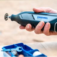 dremel-micro-retifica-8240-12v-com-5-acessorios-e-bolsa-34226_6