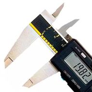 paquimetro-digital-absolute-200mm-001mm-com-saida-de-dados-21549_2